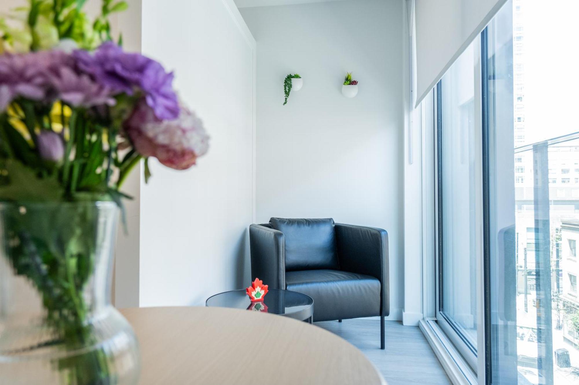 Downtown Center Silverstone Tower I And II Long-Term Booking Only Your Second Home In Vancouver Dış mekan fotoğraf